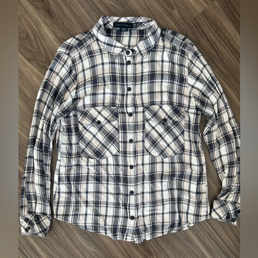 Women’s Sanctuary plaid bottom down‎ shirt